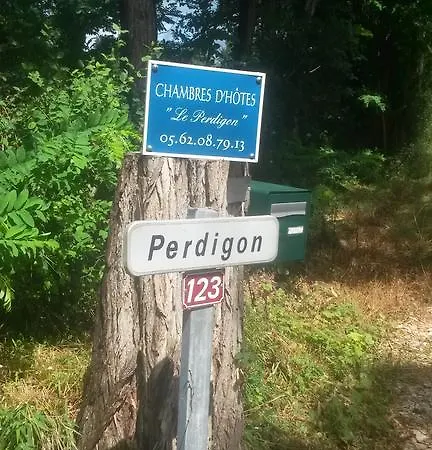 D'hotes Le Perdigon Bed & Breakfast